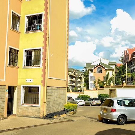 Kilimani Honass Studio Apartment Nairobi Bagian luar foto